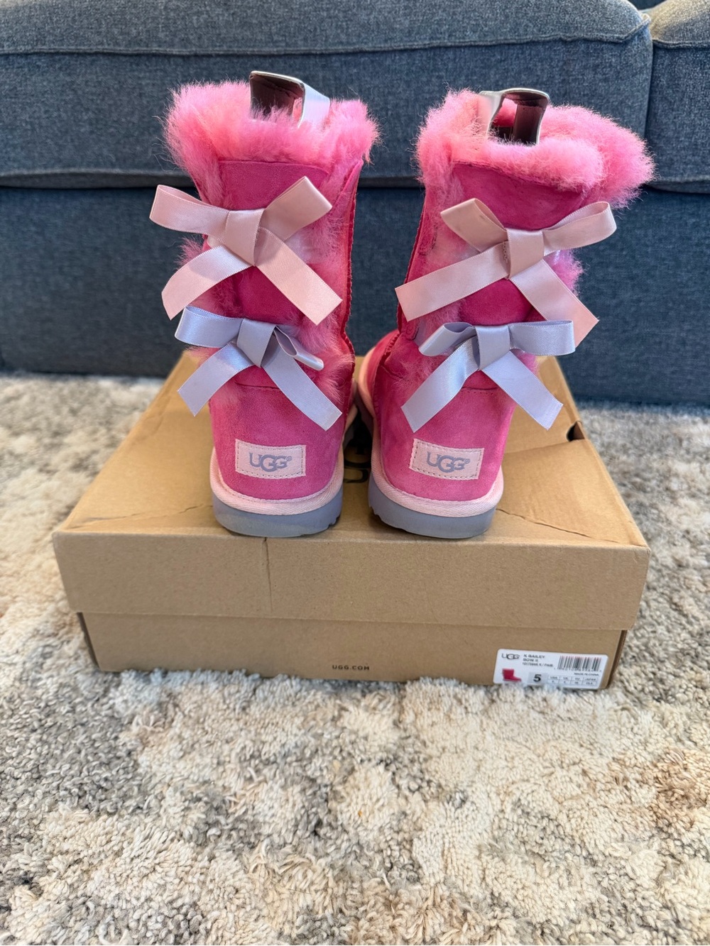 UGG Kids Bright Pink Shearling Bow-Back Boots